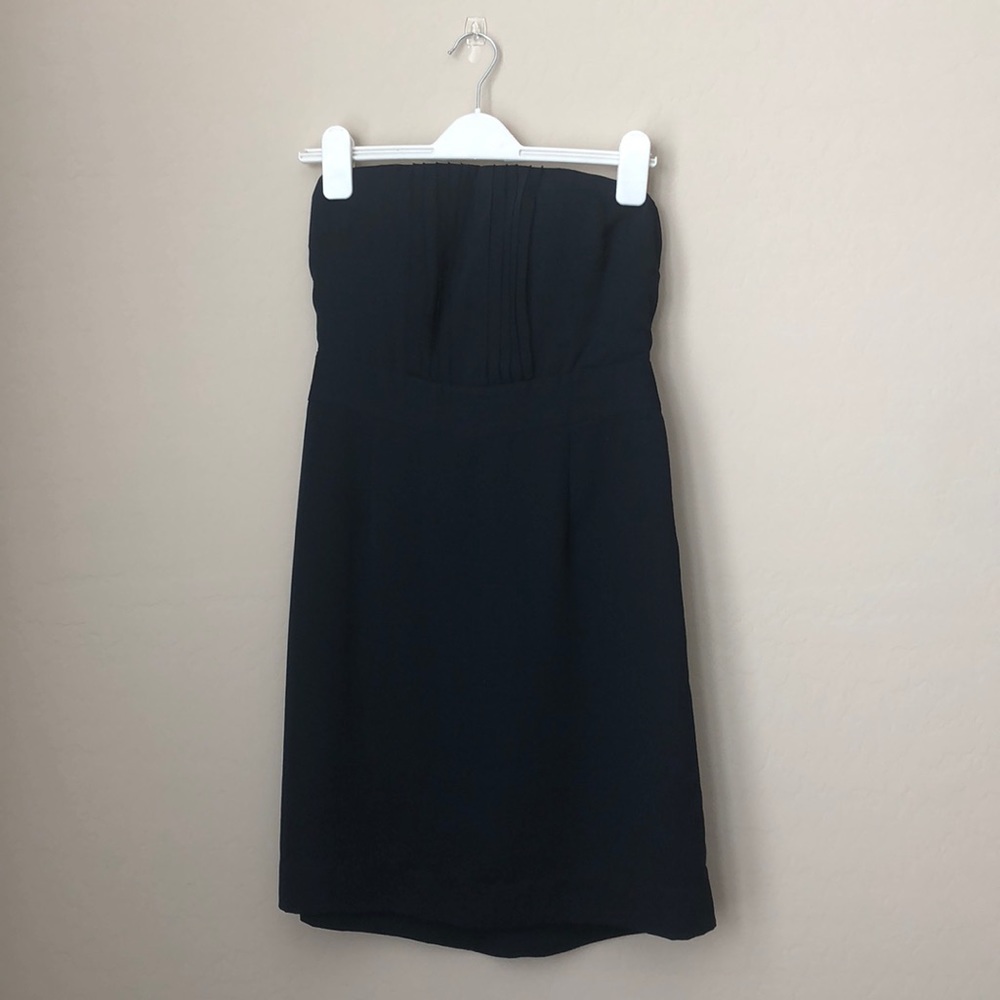 Strapless dress